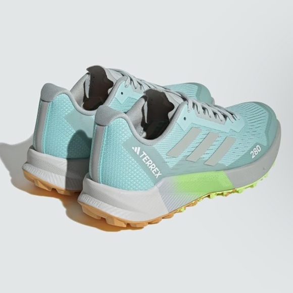 NEW adidas Outdoor Terrex Agravic Flow 2 - Size 10.5 Women's / 9.5 Men's - Picture 6 of 16